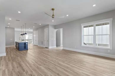 **$15K FLEX CASH & MOVE IN READY** Welcome to Twin Palms, one of - photo 26