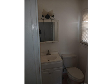 This is a charming two-family home that offers great potential - photo 20