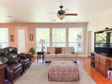 Luxury On The Lake - photo 4