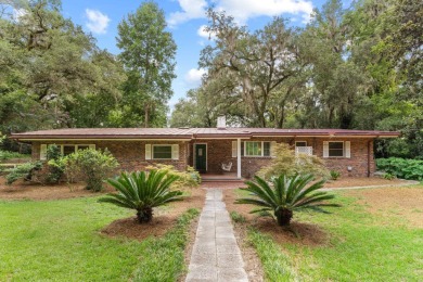 Lake Home For Sale in Tallahassee, Florida