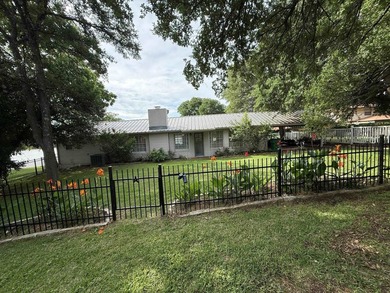 Welcome to 110 Bluebonnet Circle and experience lake living at - photo 5