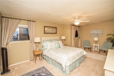 Welcome to your dream Island retreat at 15425 Fortuna Bay Dr - photo 10