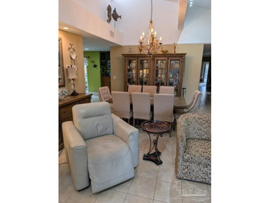 Located in Villa Sabine Subdivision on a large corner lot with - photo 6