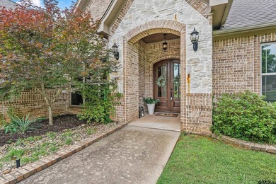 If you've been looking for a move-in-ready home with space to - photo 30