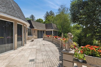 Situated on a sprawling 1.28-acre property, this 7,200+ - photo 31