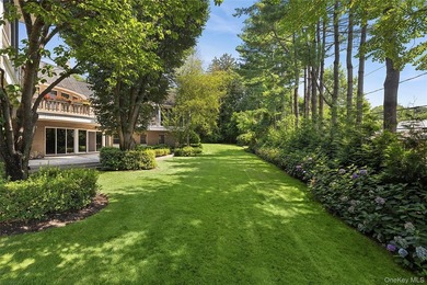 Situated on a sprawling 1.28-acre property, this 7,200+ - photo 34