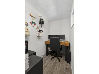Welcome to a home where the big details are already handled - photo 36