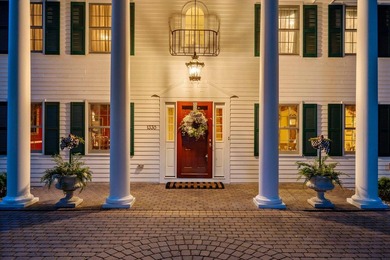 Welcome to 1330 Urbandale Lane in the Hadley Hills neighborhood - photo 4