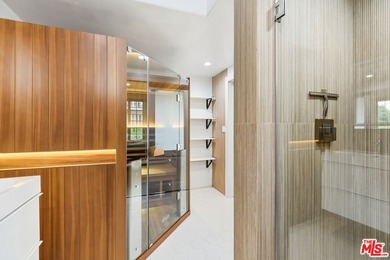 Exceptional Silver Strand residence featuring 4 bedrooms, 3.5 - photo 16
