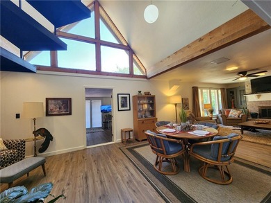 Welcome to your peaceful oasis! This fully updated country lake - photo 17