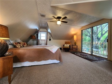 Welcome to your peaceful oasis! This fully updated country lake - photo 21