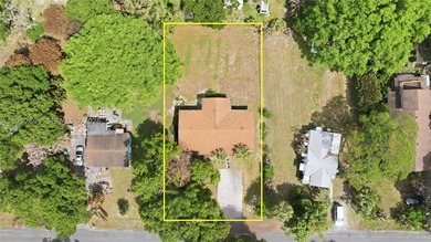 Investor Alert in Fort Pierce! This income-producing duplex is a - photo 22
