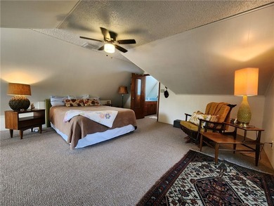 Welcome to your peaceful oasis! This fully updated country lake - photo 23