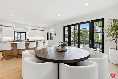 Exceptional Silver Strand residence featuring 4 bedrooms, 3.5 - photo 26