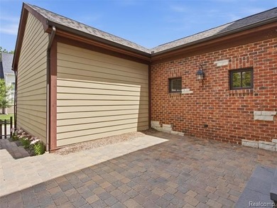 A rare Forester Square trifecta; quality craftsmanship, meets - photo 33