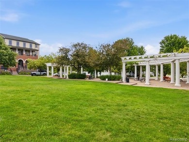 A rare Forester Square trifecta; quality craftsmanship, meets - photo 37