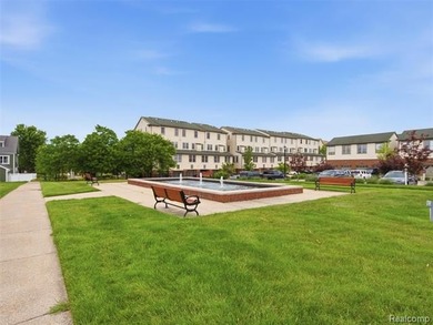 A rare Forester Square trifecta; quality craftsmanship, meets - photo 38