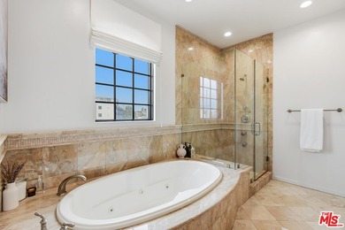 Exceptional Silver Strand residence featuring 4 bedrooms, 3.5 - photo 40
