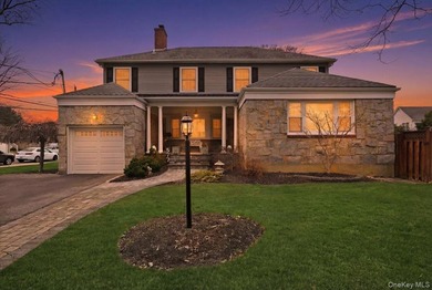 Welcome to this spacious and beautifully maintained stone-front - photo 2