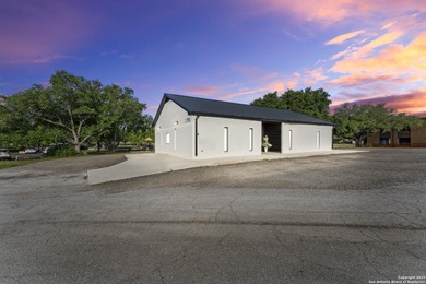 Turnkey Commercial Opportunity in the Heart of Floresville -
