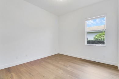 Located in one of Jupiter's most sought-after gated communities - photo 27