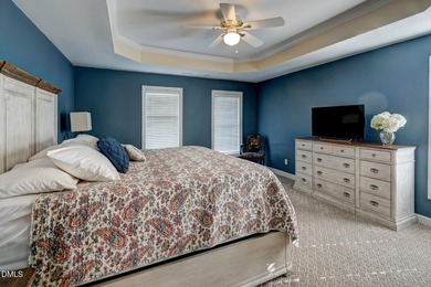 Perfect for entertainers alike, this beautiful all brick home - photo 36