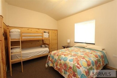 Family Reunion Vacation Hot Spot! This is the only 40+ person - photo 43