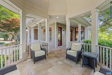 **Capture the Essence of Luxury & Fine Living in this Elegant - photo 6