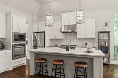 MAJOR PRICE IMPROVEMENT! REDUCED $30K! Stunning American Legend - photo 10