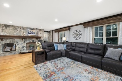 Exceptional value for this legal 2-unit compound on 7.84 private - photo 18