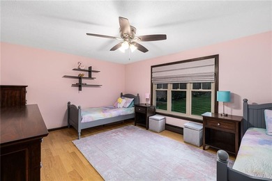 Exceptional value for this legal 2-unit compound on 7.84 private - photo 19