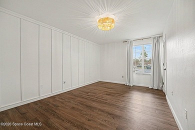 FIRST-FLOOR CONVENIENCE! NEWER A/C UNIT, STUNNING STONE - photo 10