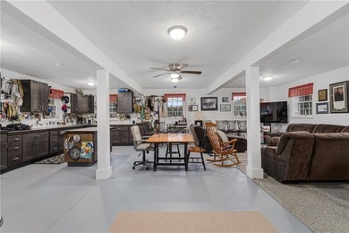 Exceptional value for this legal 2-unit compound on 7.84 private - photo 29