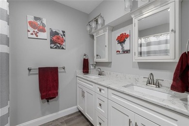 Exceptional value for this legal 2-unit compound on 7.84 private - photo 39