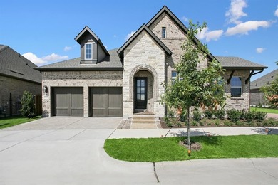 Lake Viridian Home Active Under Contract in Arlington Texas
