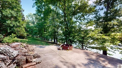 Enjoy spectacular lake views and easy access to the water from - photo 41
