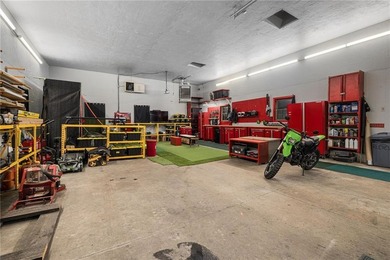 Exceptional value for this legal 2-unit compound on 7.84 private - photo 42