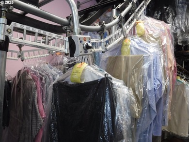 Willamette River - Multnomah County Commercial For Sale in Portland Oregon