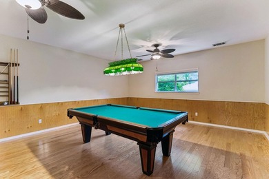 Welcome to 340 Columbine in Meadowlakes, a 24/7 guard-gated golf - photo 11
