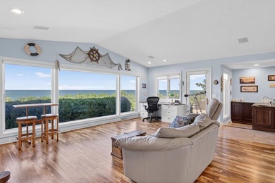 Experience the beauty of Lake Michigan living in this - photo 15