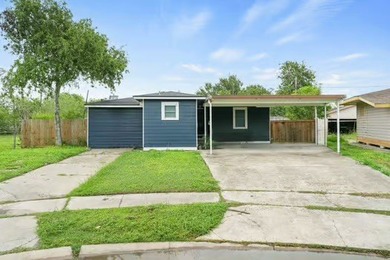 Move-in ready and full of charm! This inviting 2-bedroom, 1-bath - photo 1