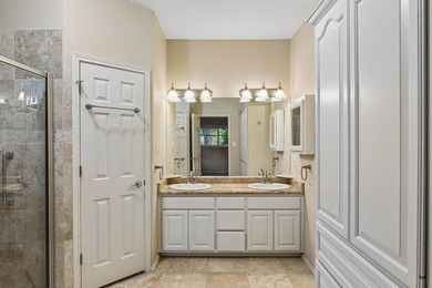 Welcome to 340 Columbine in Meadowlakes, a 24/7 guard-gated golf - photo 21