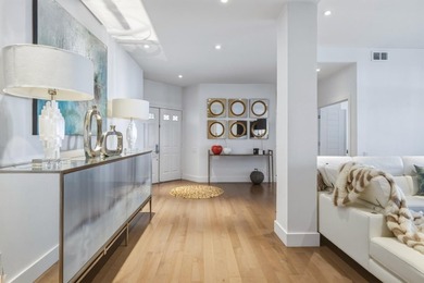 A rare opportunity to own a beautifully single-level residence - photo 21