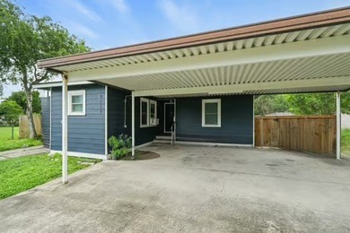 Move-in ready and full of charm! This inviting 2-bedroom, 1-bath - photo 2