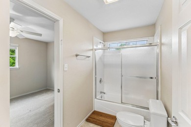 Welcome to 340 Columbine in Meadowlakes, a 24/7 guard-gated golf - photo 26