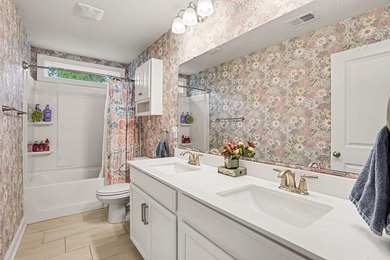 Welcome to this exceptional 6-bedroom, 3.5-bath home nestled on - photo 27