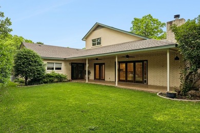 Welcome to 340 Columbine in Meadowlakes, a 24/7 guard-gated golf - photo 30