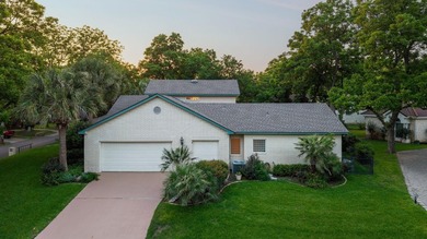 Welcome to 340 Columbine in Meadowlakes, a 24/7 guard-gated golf - photo 33