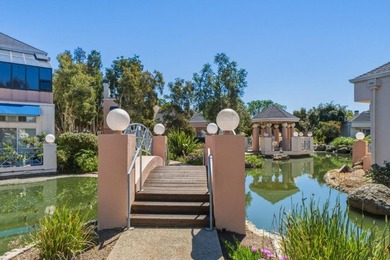 A rare opportunity to own a beautifully single-level residence - photo 34