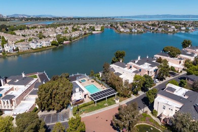 A rare opportunity to own a beautifully single-level residence - photo 38